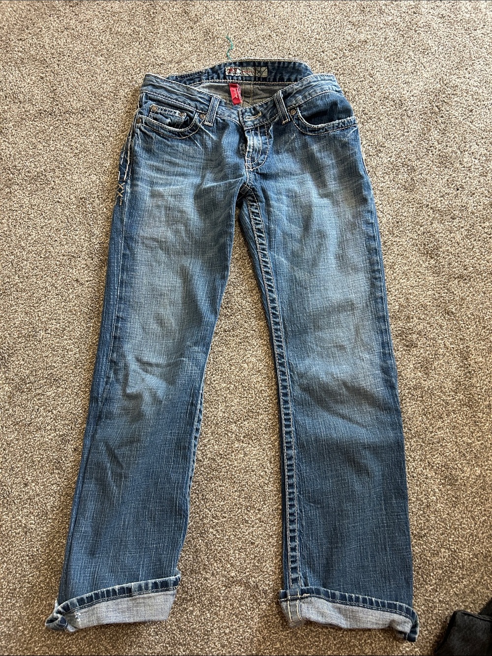 BKE Women's Medium Blue Cropped Straight Jeans